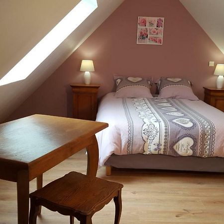Vacation Home On Rue Du Marais 5 Petiville  المظهر الخارجي الصورة