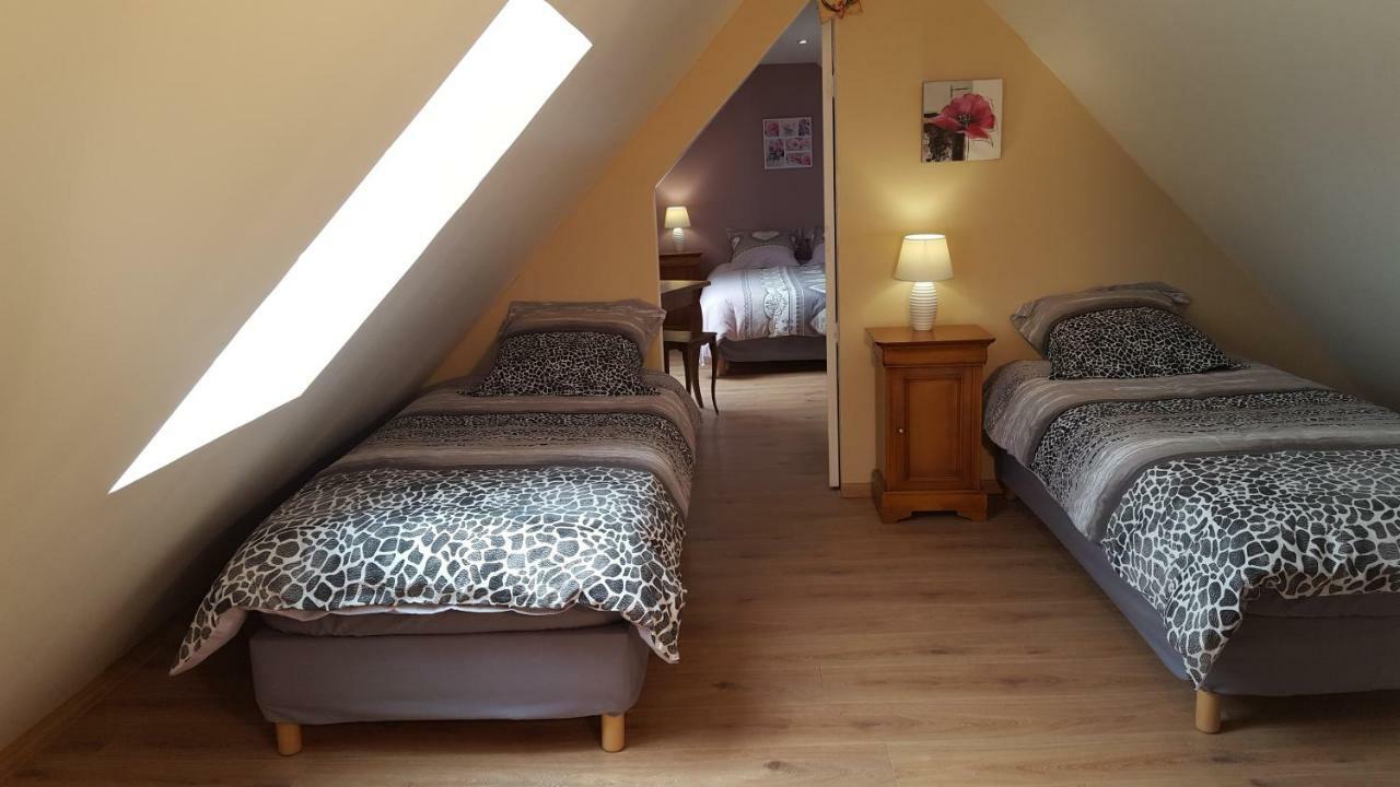 Vacation Home On Rue Du Marais 5 Petiville  المظهر الخارجي الصورة
